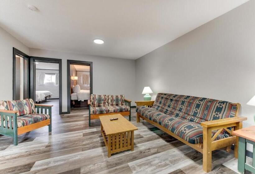 Семейный Номер, Dolores Mountain Inn