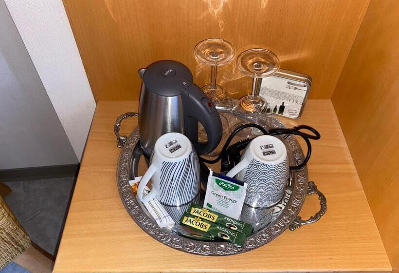 标准间带阳台, Winzerhaus Im Oberdorf   Fewo U Zimmer   Auch Kombinierbar