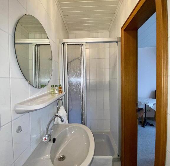 1间卧室的房子, Winzerhaus Im Oberdorf   Fewo U Zimmer   Auch Kombinierbar