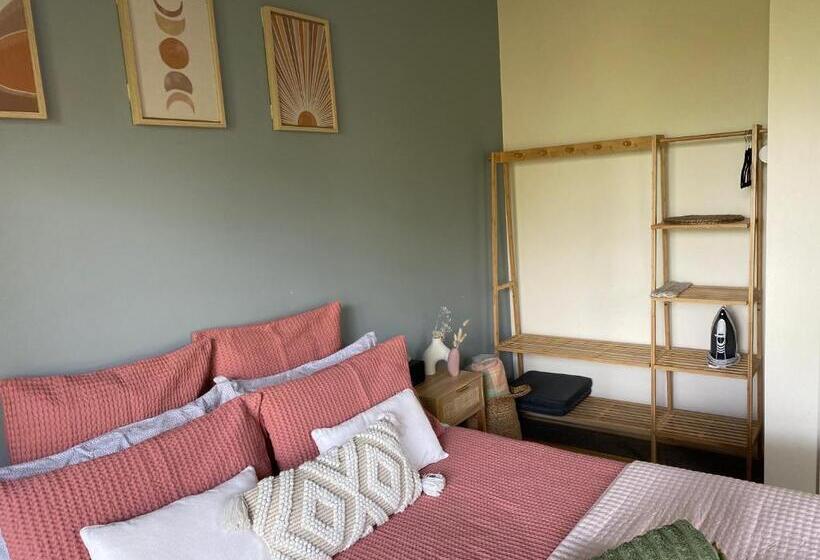 اتاق استاندارد, The Willow Guest Suite