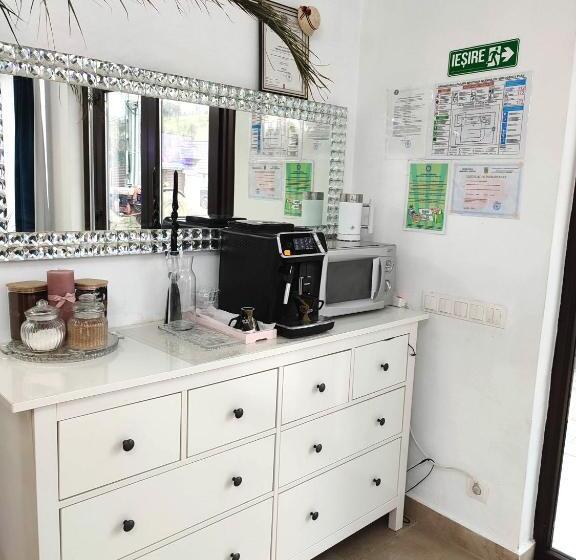 Standard room with outdoor bath, Regal Guest House