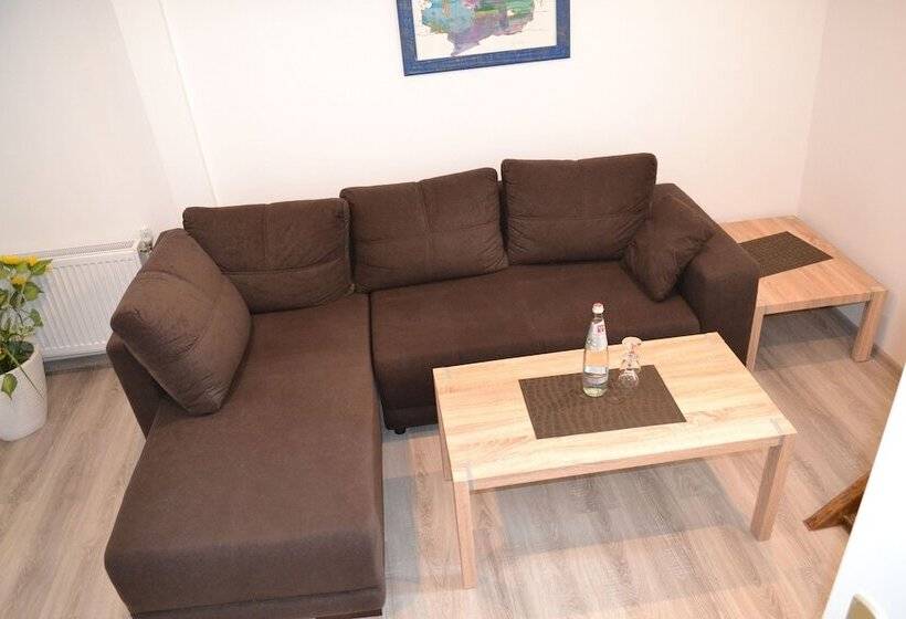 Номер Стандарт, Pension Klitzeklein