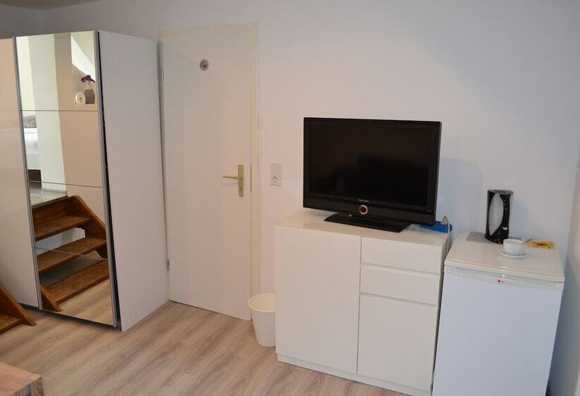 Номер Стандарт, Pension Klitzeklein