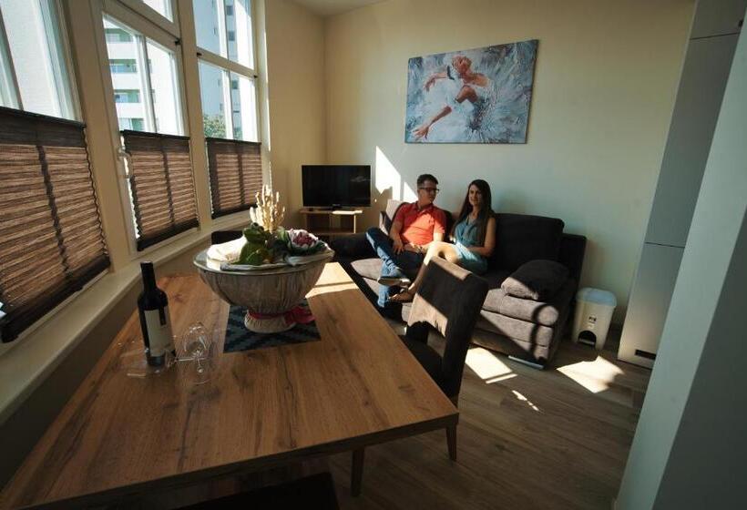 Апартаменты 1 Спальня, M 24 Apartments