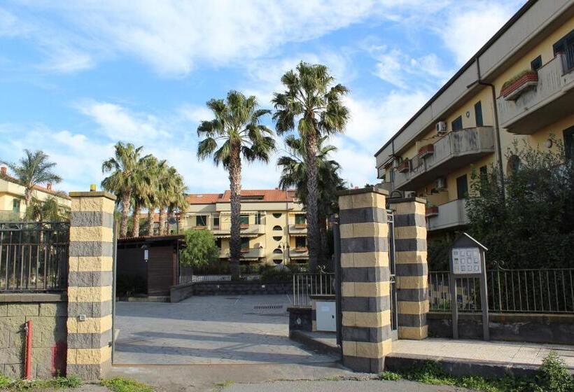 Апартаменты 1 Спальня Вид на Бассейн, Etna   Taormina