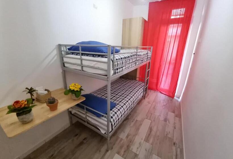 Quarto Standard Banheira Exterior, Kos
