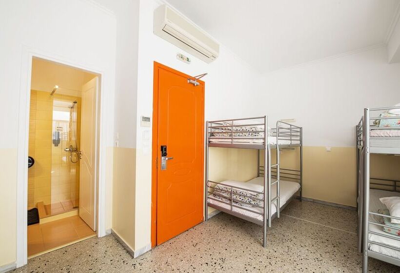 공동 객실, Safestay Athens Monastiraki