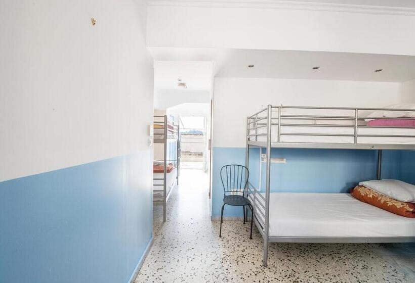 공동 객실, Safestay Athens Monastiraki