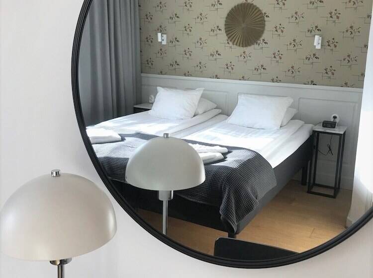 غرفة قياسية, Akademihotellet