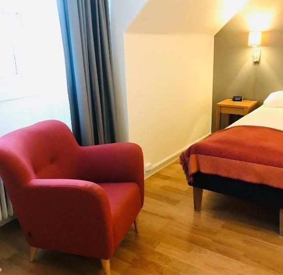 غرفة قياسية حمام مشترك, Akademihotellet