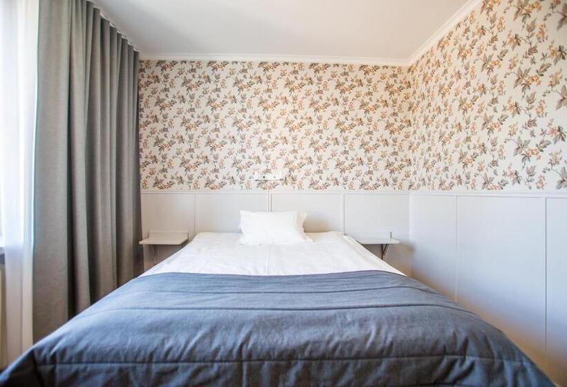 غرفة سوبيريور, Akademihotellet