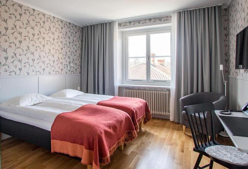 غرفة قياسية, Akademihotellet
