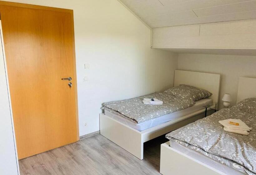 Трехместный Номер Комфорт, Pension Platzhirsch