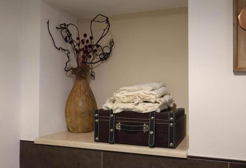 Номер Стандарт, B&b La Taccola