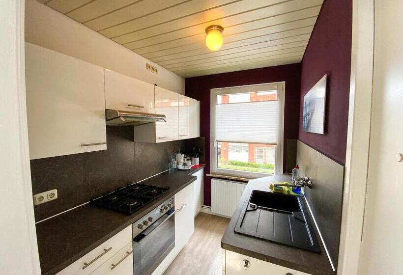 اتاق استاندارد با سرویس بهداشتی مشترک, Villa Hanseart Lübeck   Privatzimmer In Zentraler Lage