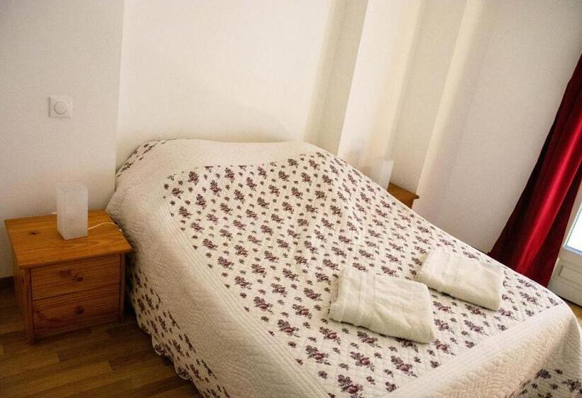 Номер Стандарт, Hostel Le Diablotin