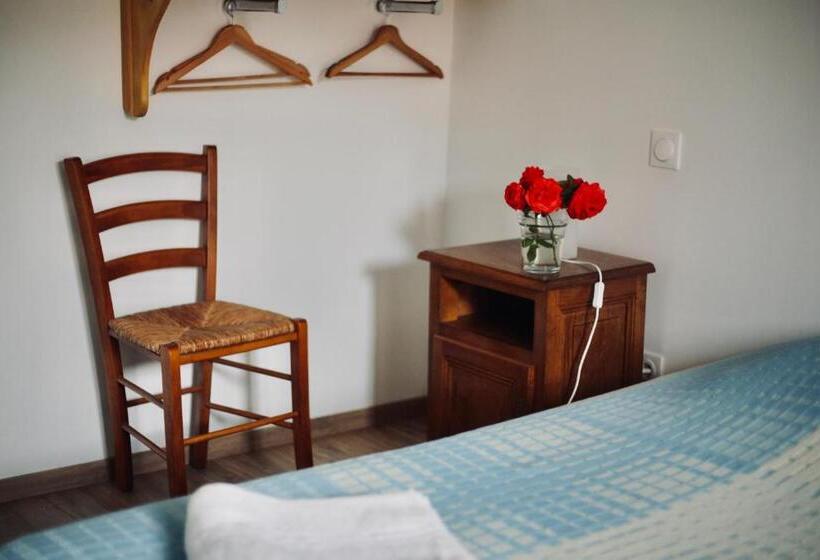 Номер Стандарт, Hostel Le Diablotin