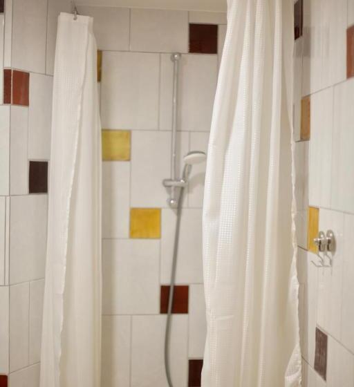 Кровать в Общей Комнате, Hostel Le Diablotin