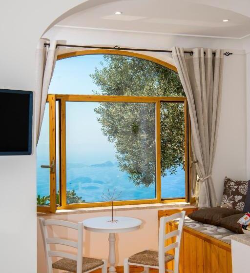 اتاق سوپریور, La Borragine Rooms