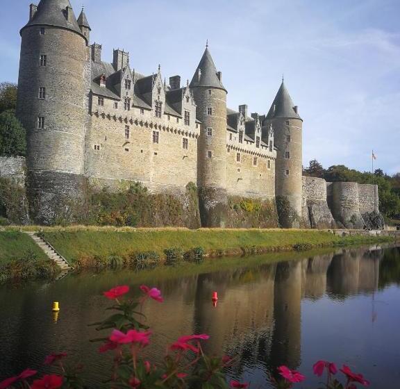 Номер Стандарт, Central Brittany B And B