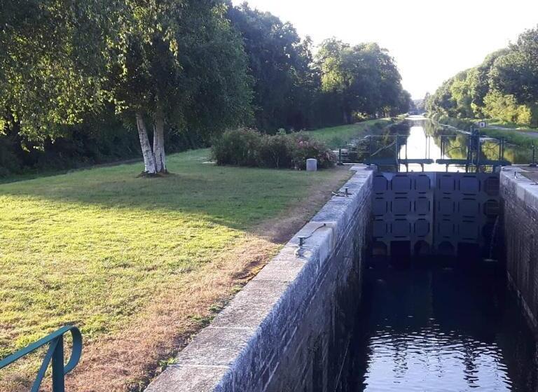 Люкс Повышенной Комфортности, Central Brittany B And B
