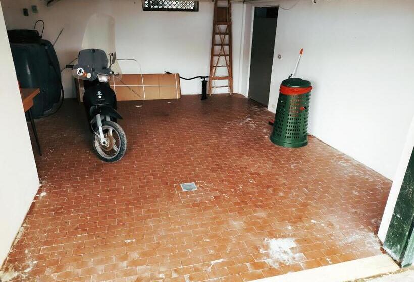 اتاق استاندارد, Lo Spicchio B&b