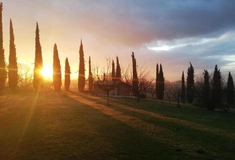 Апартаменты 1 Спальня Вид на Сад, Agriturismo Podere Bianca Maria