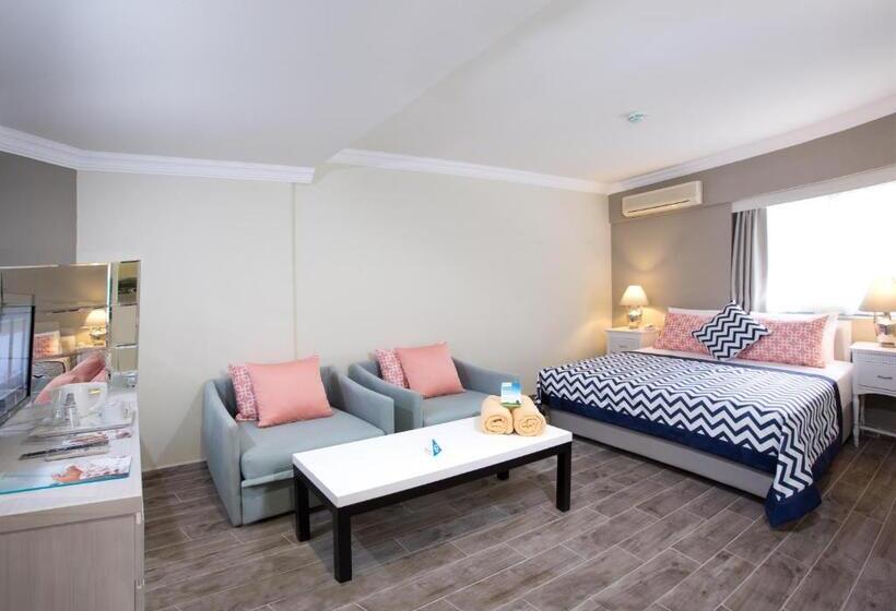 Номер Economy, Paloma Marina Suites  Adult Only