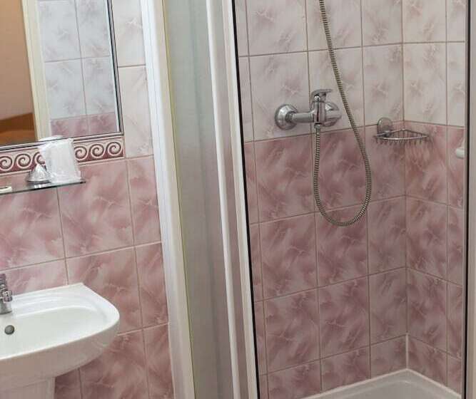 Номер Стандарт Трехместный, Aiden By Best Western Lodz