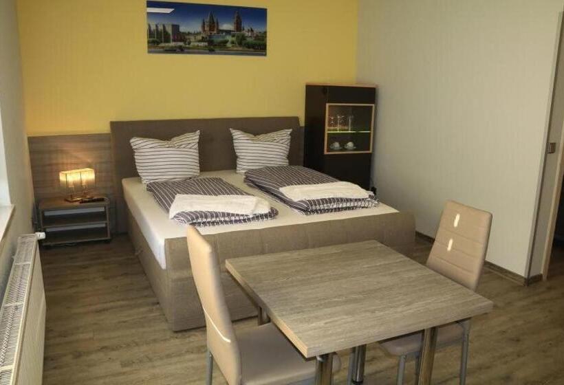 Номер Deluxe, Pension Florion
