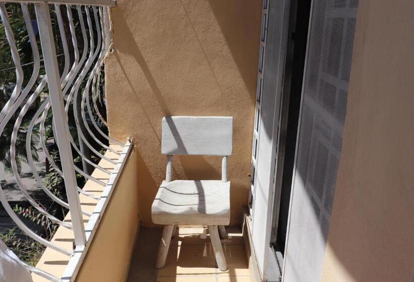 اتاق لوکس با بالکن, Habitaciones Samy