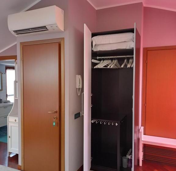 Полулюкс Одноместный с Террасой, La Mansarda Di Mi&lo Junior Suite