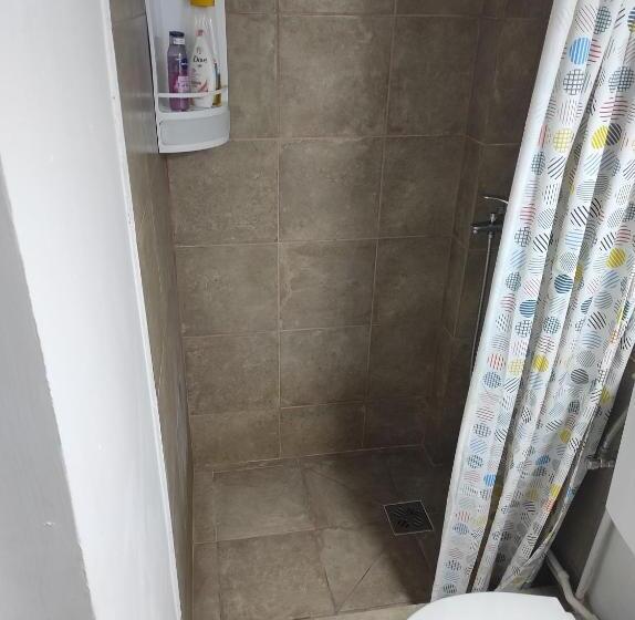 اتاق استاندارد یک نفره, Sport Hostel Cluj