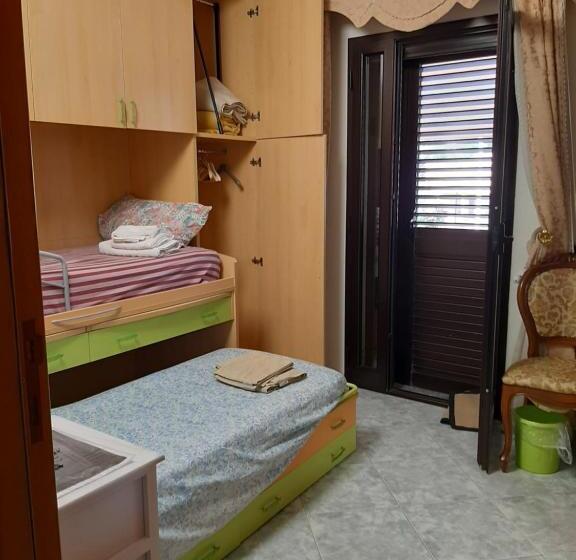 اتاق استاندارد با سرویس بهداشتی مشترک, B&b Is Pranus A Mari Casa Privata