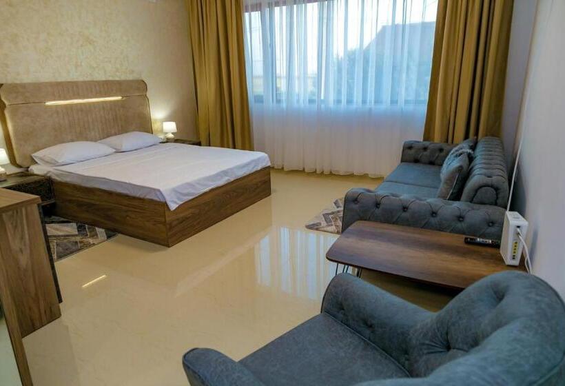 스위트, Summer Villa