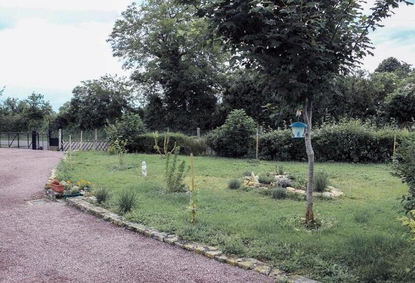 Номер Стандарт Вид на Сад, Le Pré De Luceau