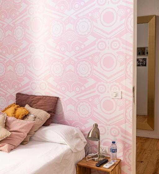 غرفة قياسية, Mapango Small Rooms