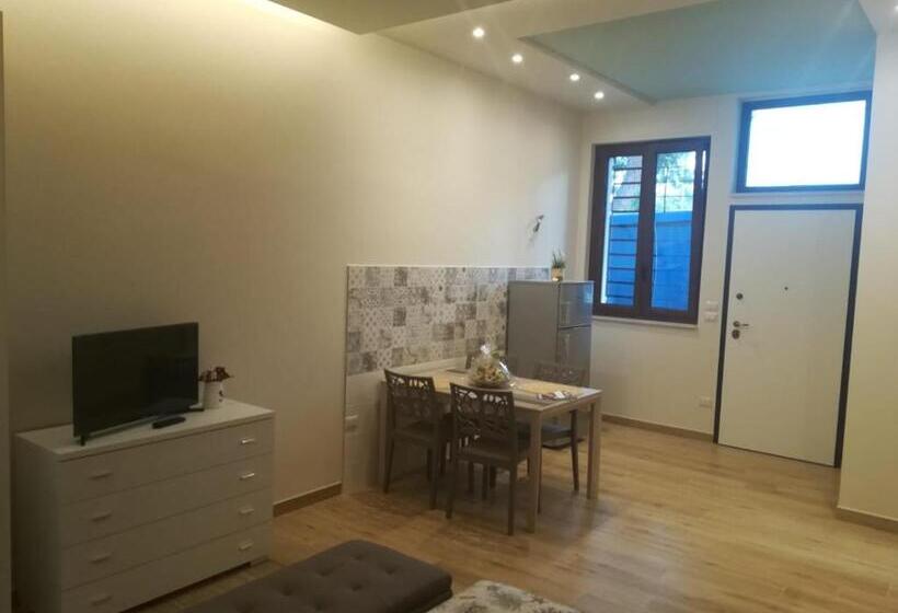 Студия Стандарт, Casa Melograno