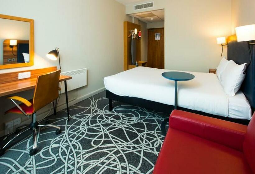 Номер Стандарт, Ibis Styles Birmingham Nec & Airport