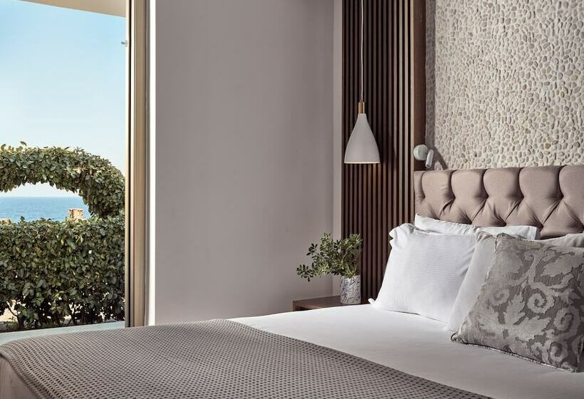 Family Suite, The Royal Blue