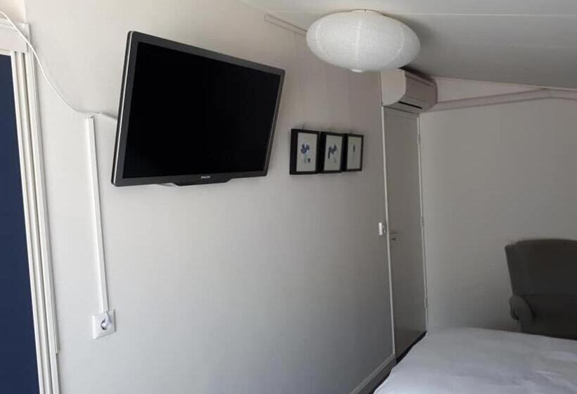 침실 2개 스위트, B&b De Blauwe Tulp