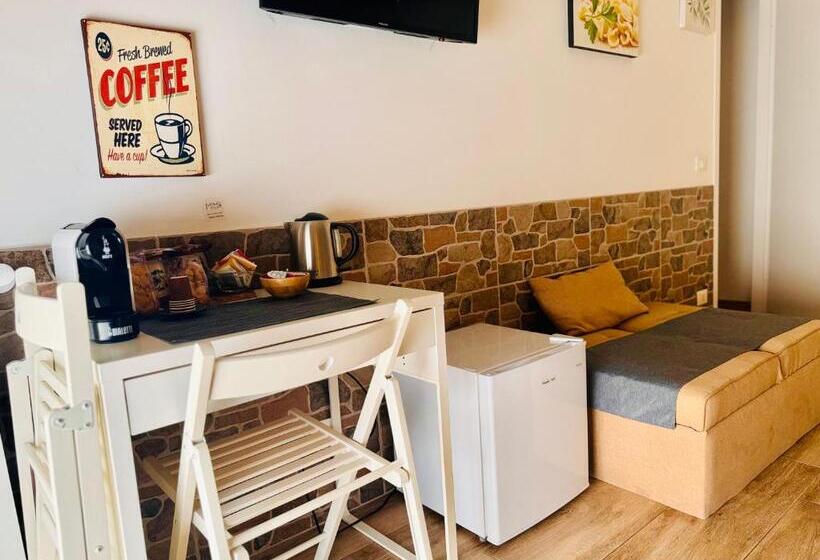 اتاق لوکس, Mimì Maison Bari
