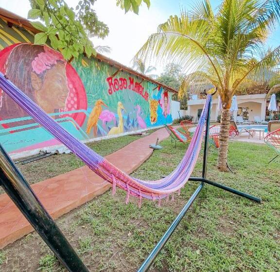 חדר סטנדרט נוף לבריכה, Rojo Manglar Acapulco