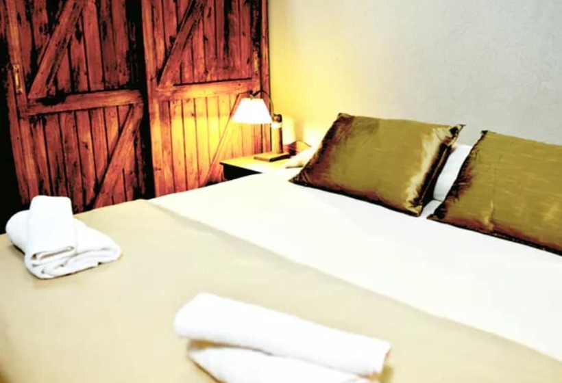 스탠다드 방갈로, Fuente Mayor Hotel & Casino