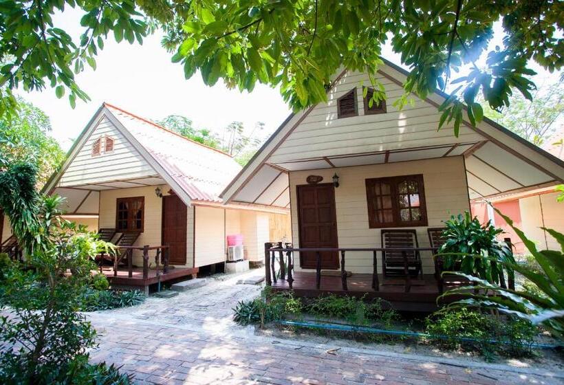 Бунгало Superior, Bundhaya Resort