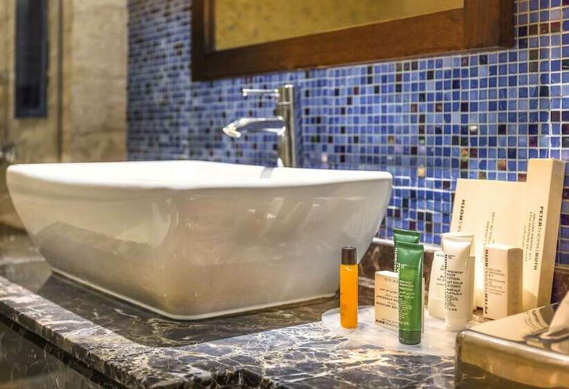 اتاق استاندارد با تخت دوبل, Hilton Marsa Alam Nubian Resort