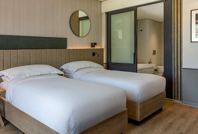 Standardrum, Hyatt Regency Cape Town