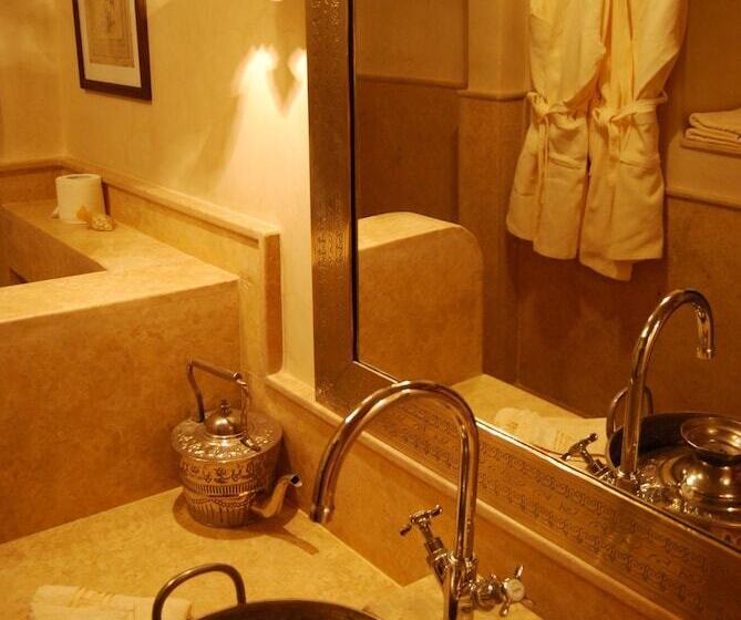 سوییت لوکس, Riad Viva