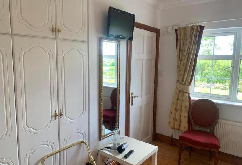 Номер Стандарт Трехместный, Rockfield Manor B&b, Knock