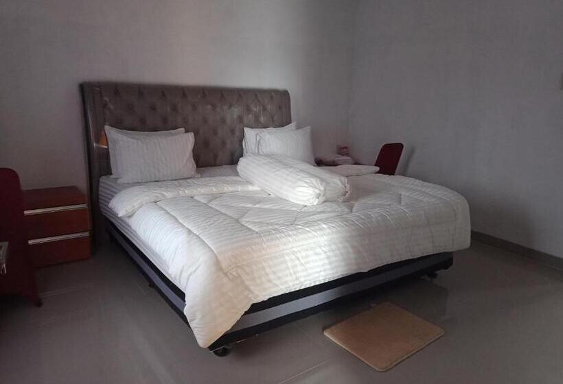 سوئیت 2 خوابه, Noah Hotel Silangit